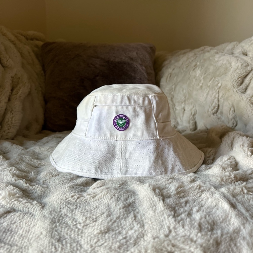 Vintage Wimbledon reversible bucket hat